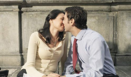 第一次破处视频,首次破处视频背后的故事与启示